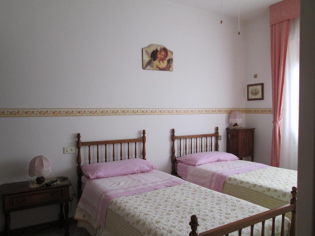B&B Le Begonie Ascoli Piceno Pokój zdjęcie